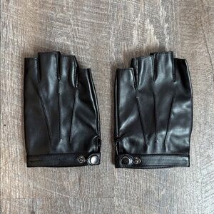 Kemimoto Faux Leather Black Fingerless Driving Gloves size S